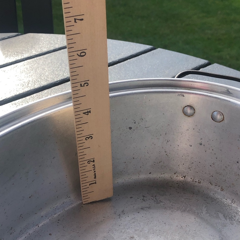 1960’s vintage Wearever aluminum Roaster with Lid - Silver - Picture 12 of 12